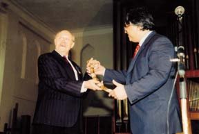 Farhad Badalbeyli with Mstislav Rostropovich in Baku